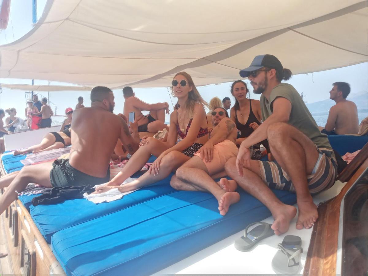 Saranda Backpackers Hostel Bagian luar foto