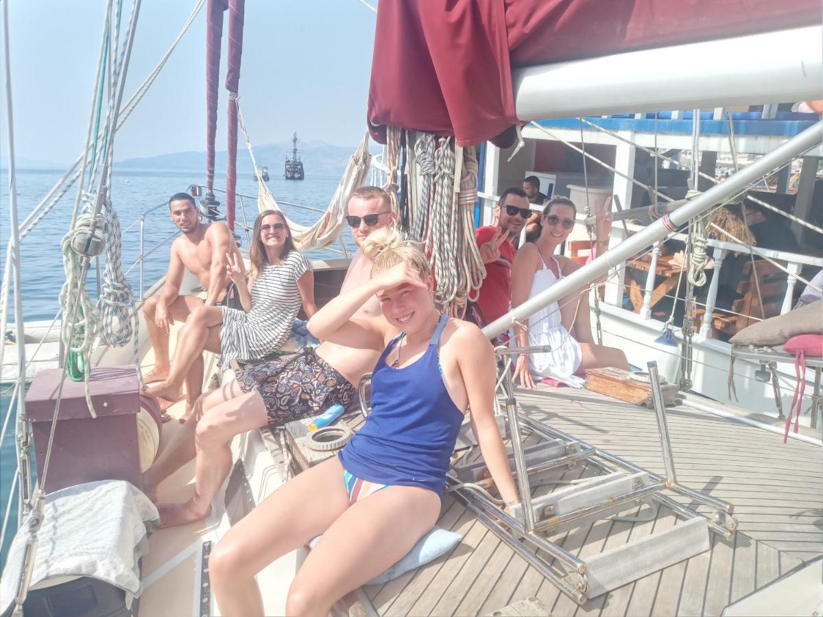 Saranda Backpackers Hostel Bagian luar foto